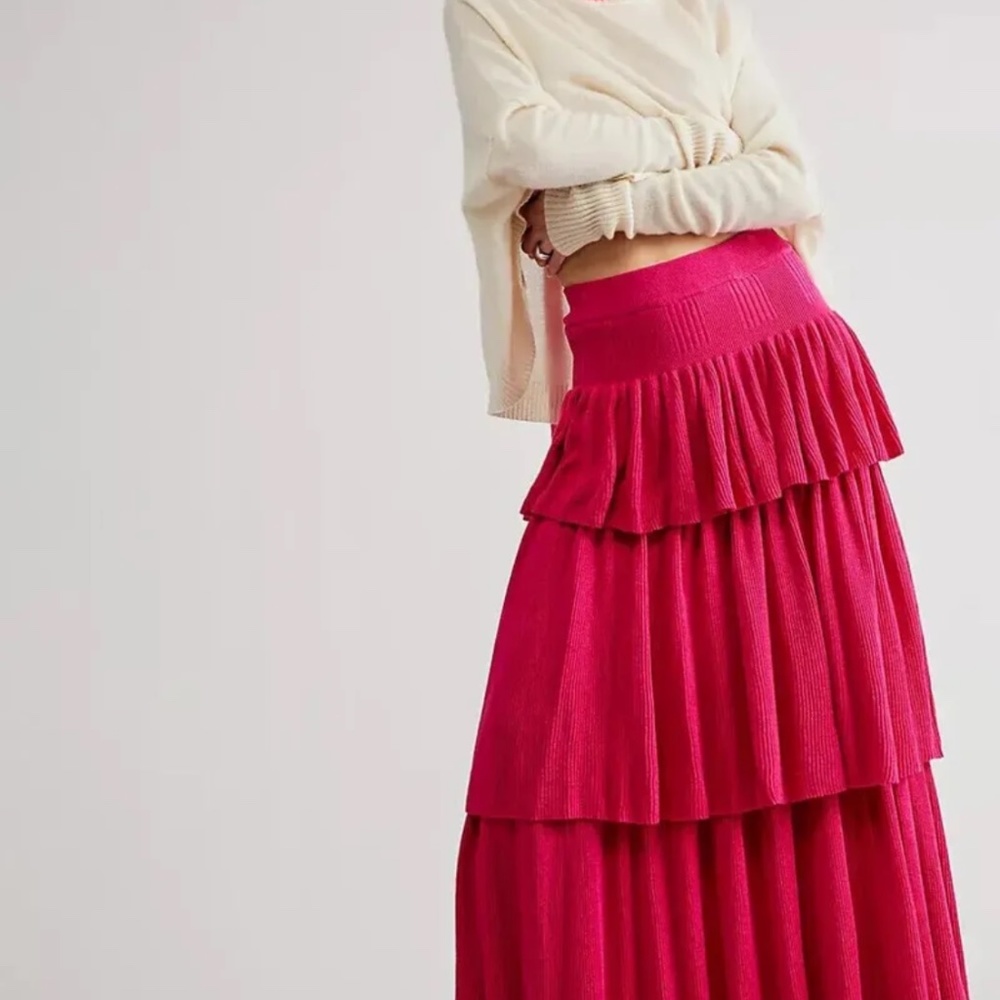 NEW $168 Free People Ruffle Knit Maxi Skirt  Pink sz L